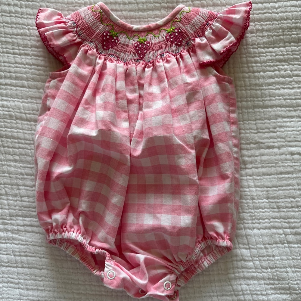 Southern Sunshine Smocked Strawberry Bubble